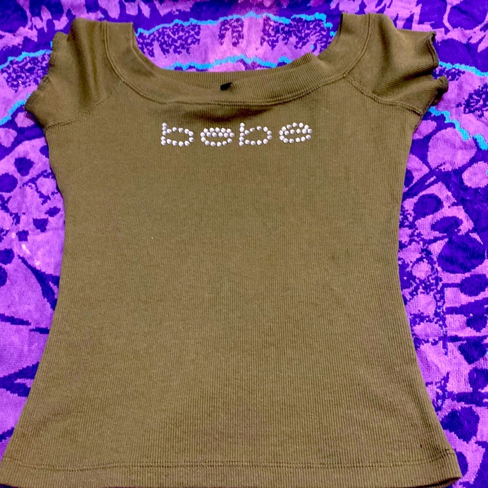 bebe forest green fitted cropped t shirt